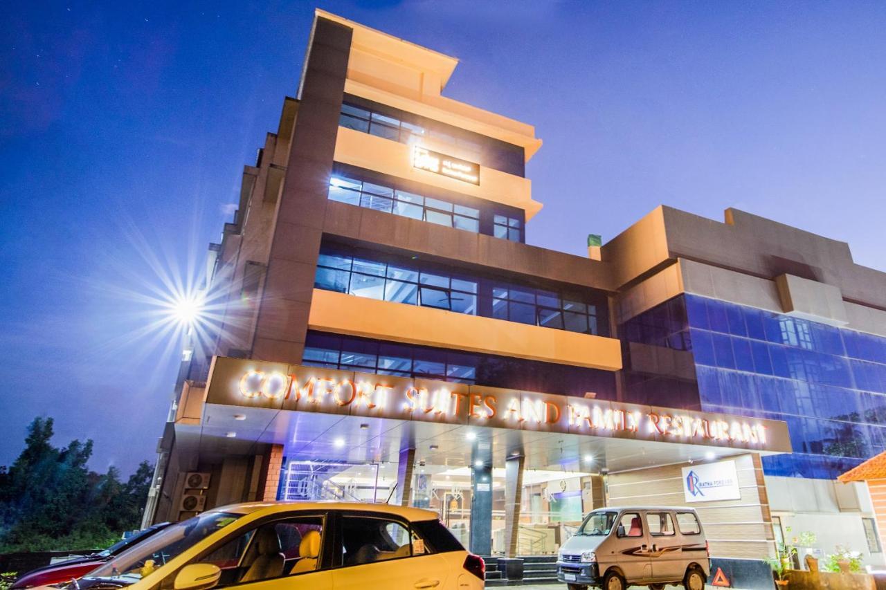 Hotel Capital O 22439 Ratna Forever Karkal Zewnętrze zdjęcie
