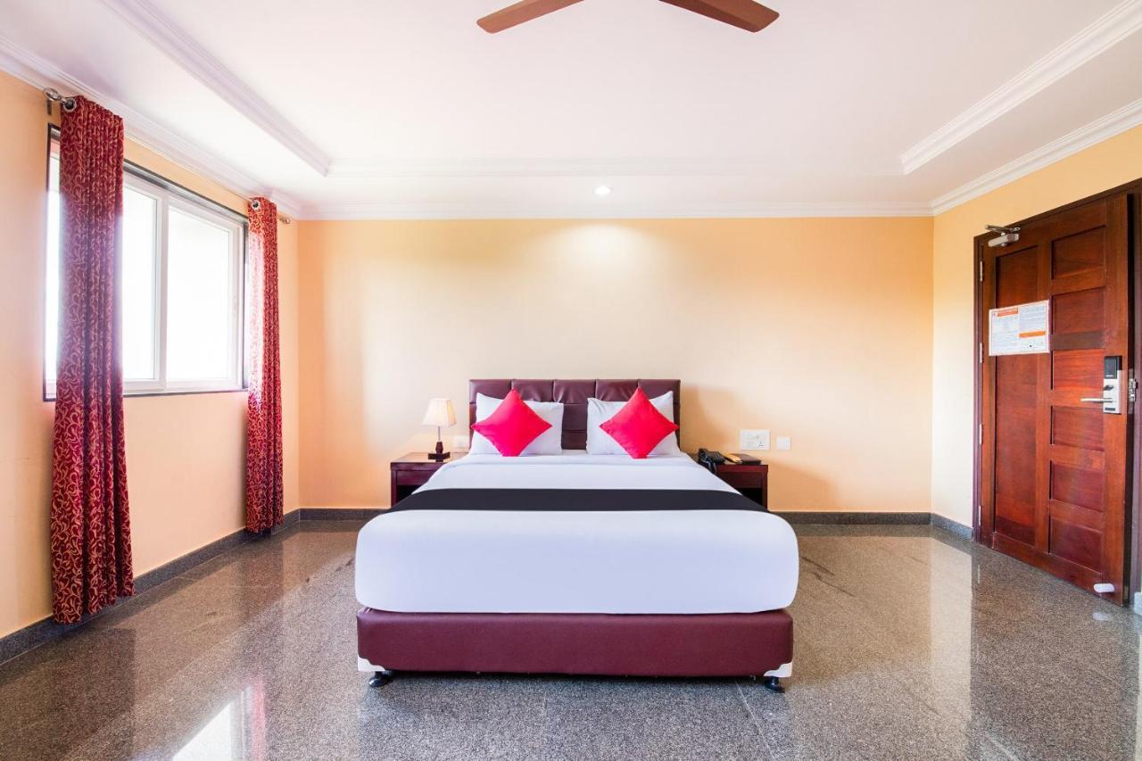 Hotel Capital O 22439 Ratna Forever Karkal Zewnętrze zdjęcie