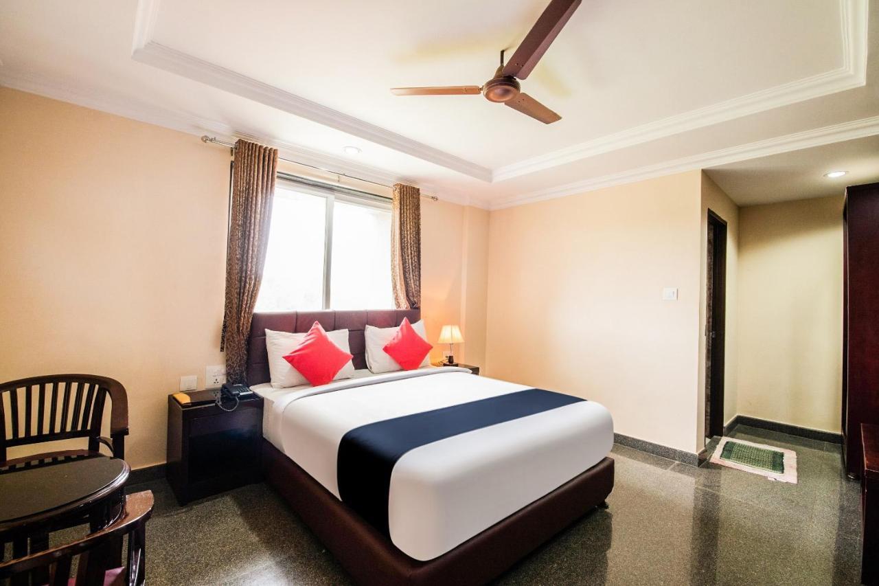 Hotel Capital O 22439 Ratna Forever Karkal Zewnętrze zdjęcie