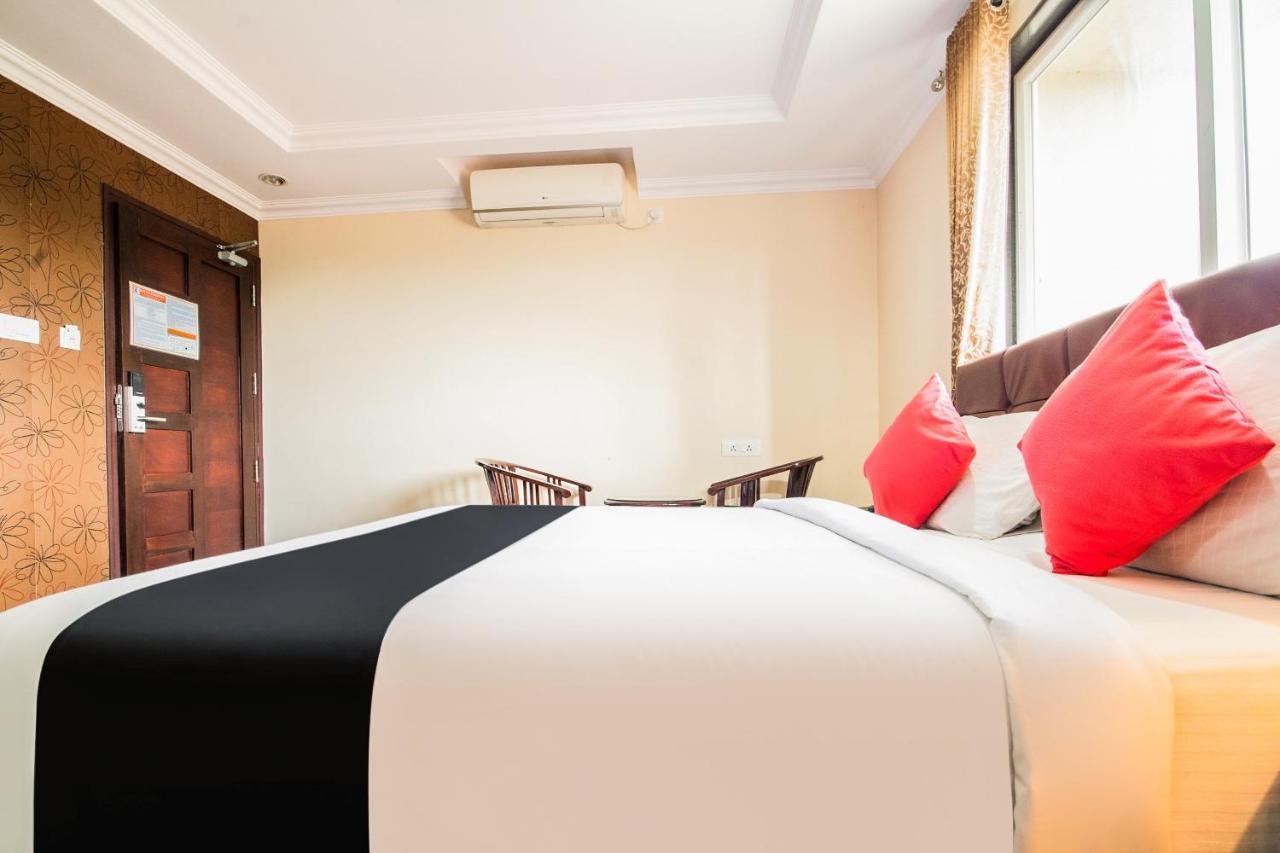 Hotel Capital O 22439 Ratna Forever Karkal Zewnętrze zdjęcie