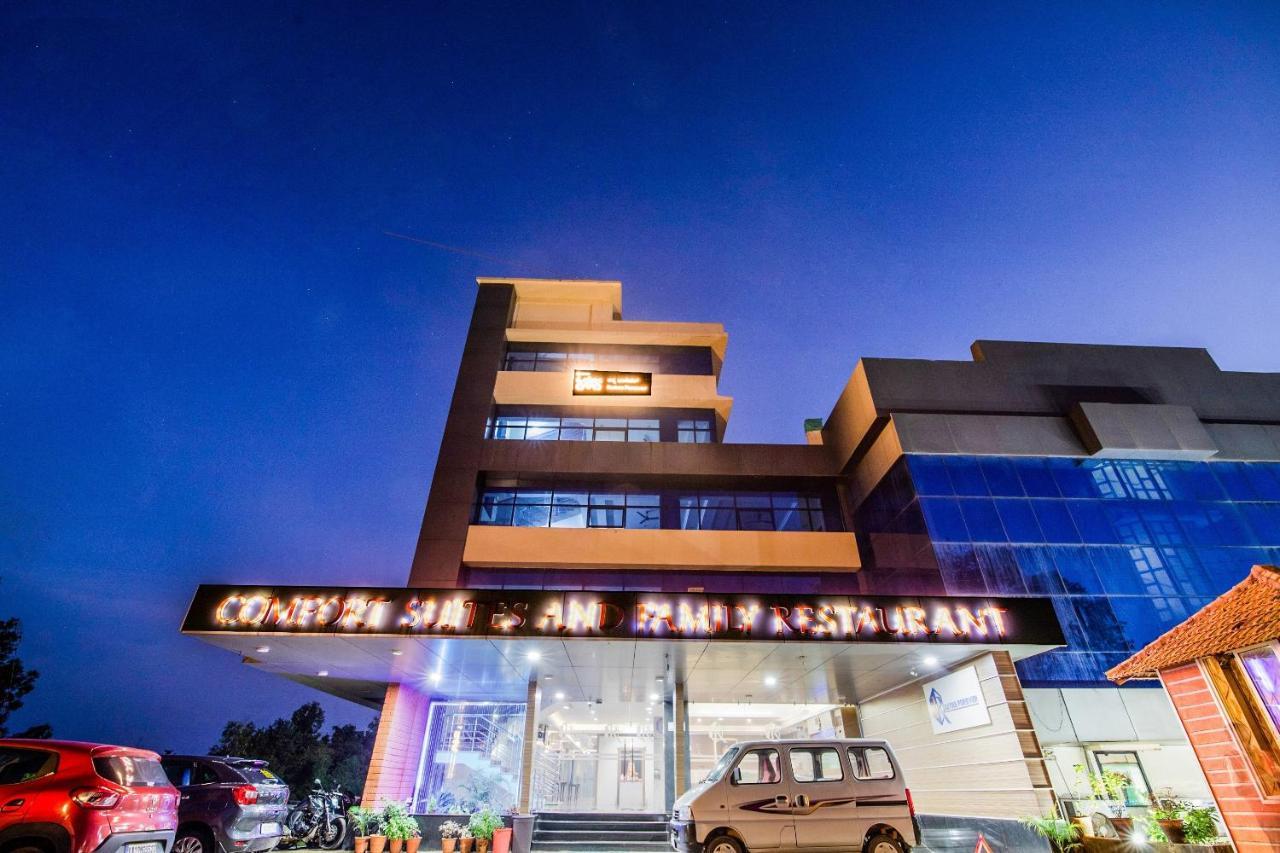 Hotel Capital O 22439 Ratna Forever Karkal Zewnętrze zdjęcie
